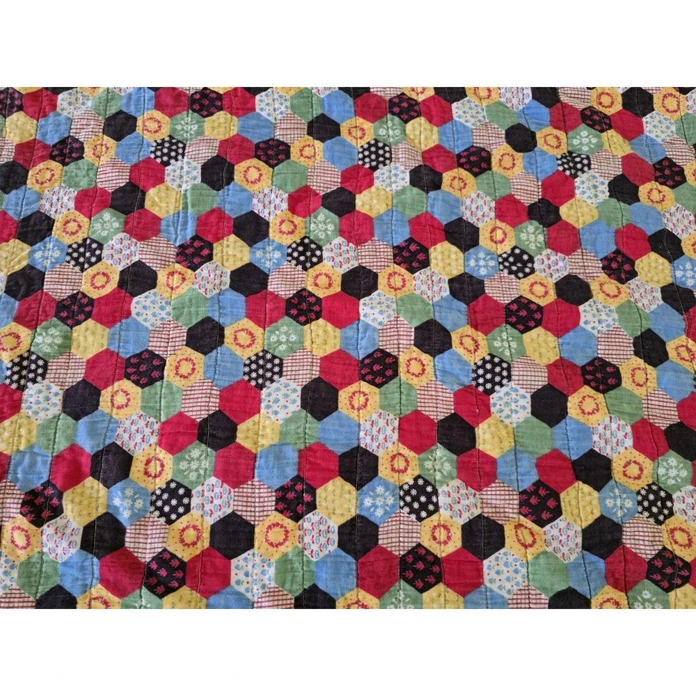 Vintage Quilt Hexagon Printed Pattern Multicolor 83x65